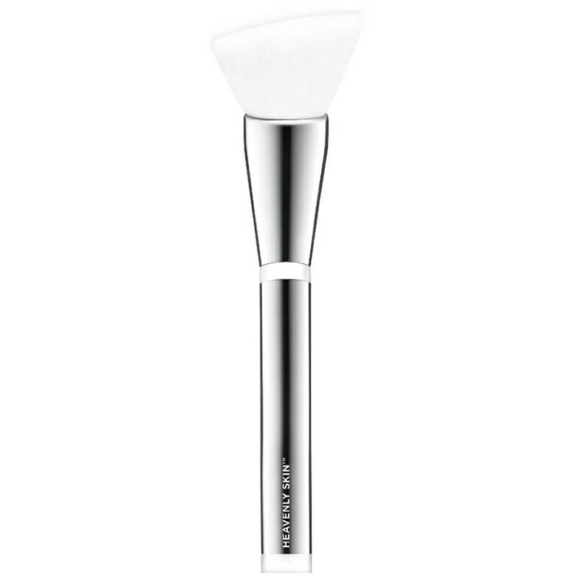 IT COSMETICS HEAVENLY SKIN SKIN-SMOOTHING COMPLEXION BRUSH #704 - Picture 2 of 9